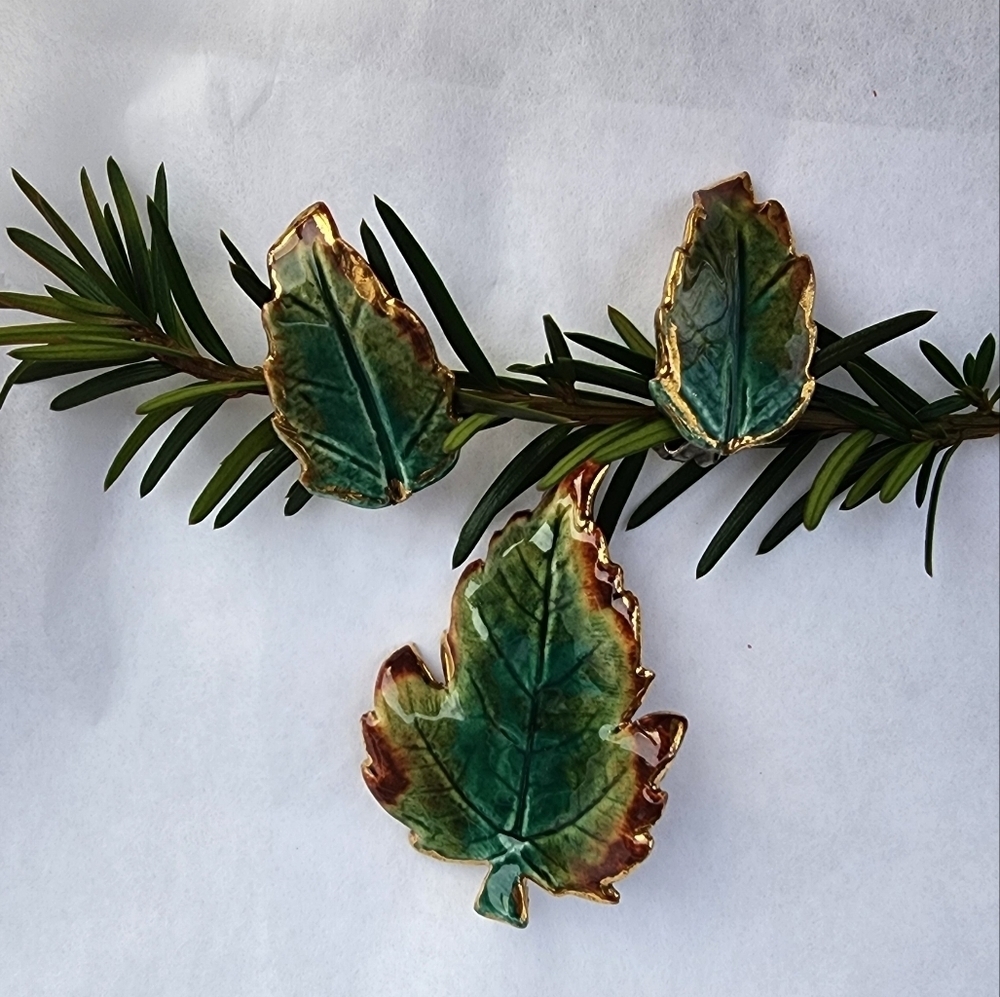 Vintage‎ Ceramic leaf set